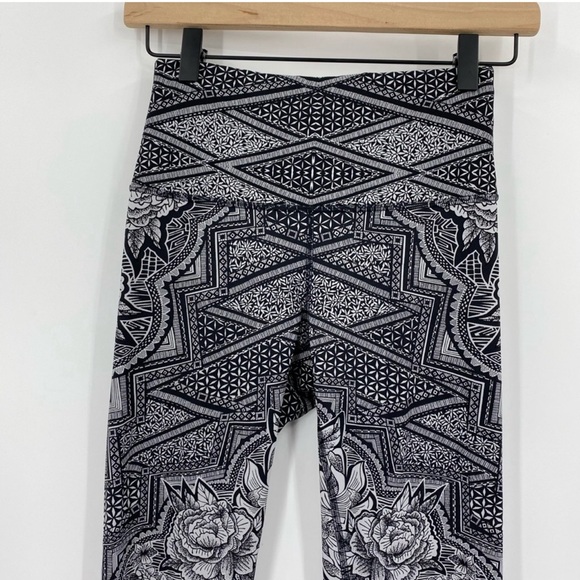 Lululemon Wunder Under Hi-Rise Leggings 28” in Inked Ice Grey Black Size 4 - Picture 5 of 13